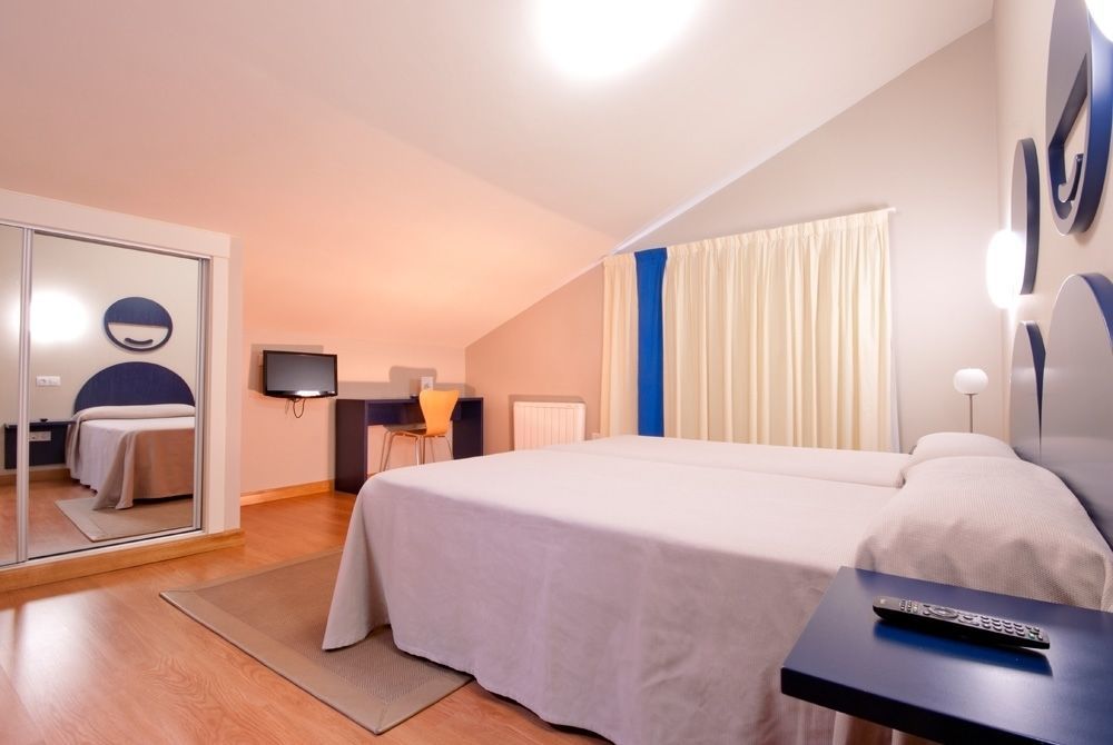 Hotel Boa Vista Viveiro Buitenkant foto